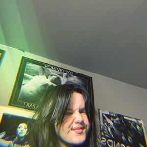 Meet your Posher, Ella